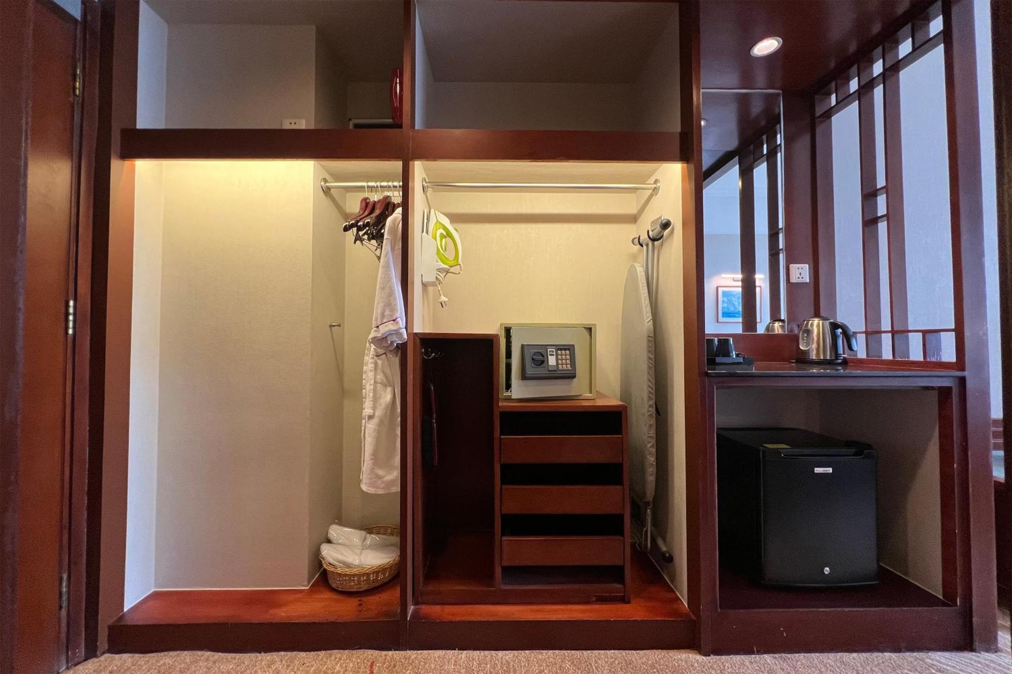 Baolong Hotel שנגחאי מראה חיצוני תמונה