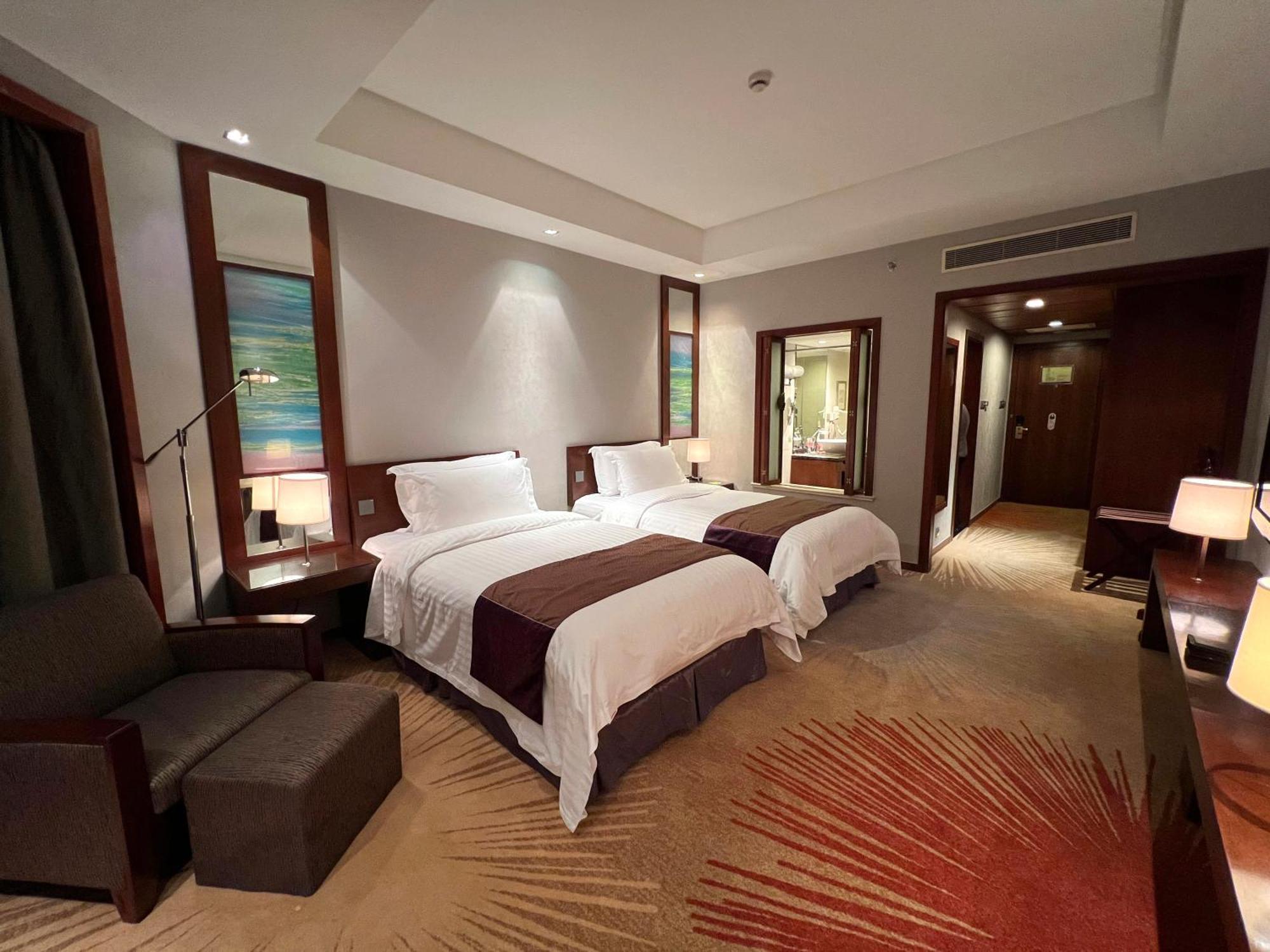 Baolong Hotel שנגחאי מראה חיצוני תמונה
