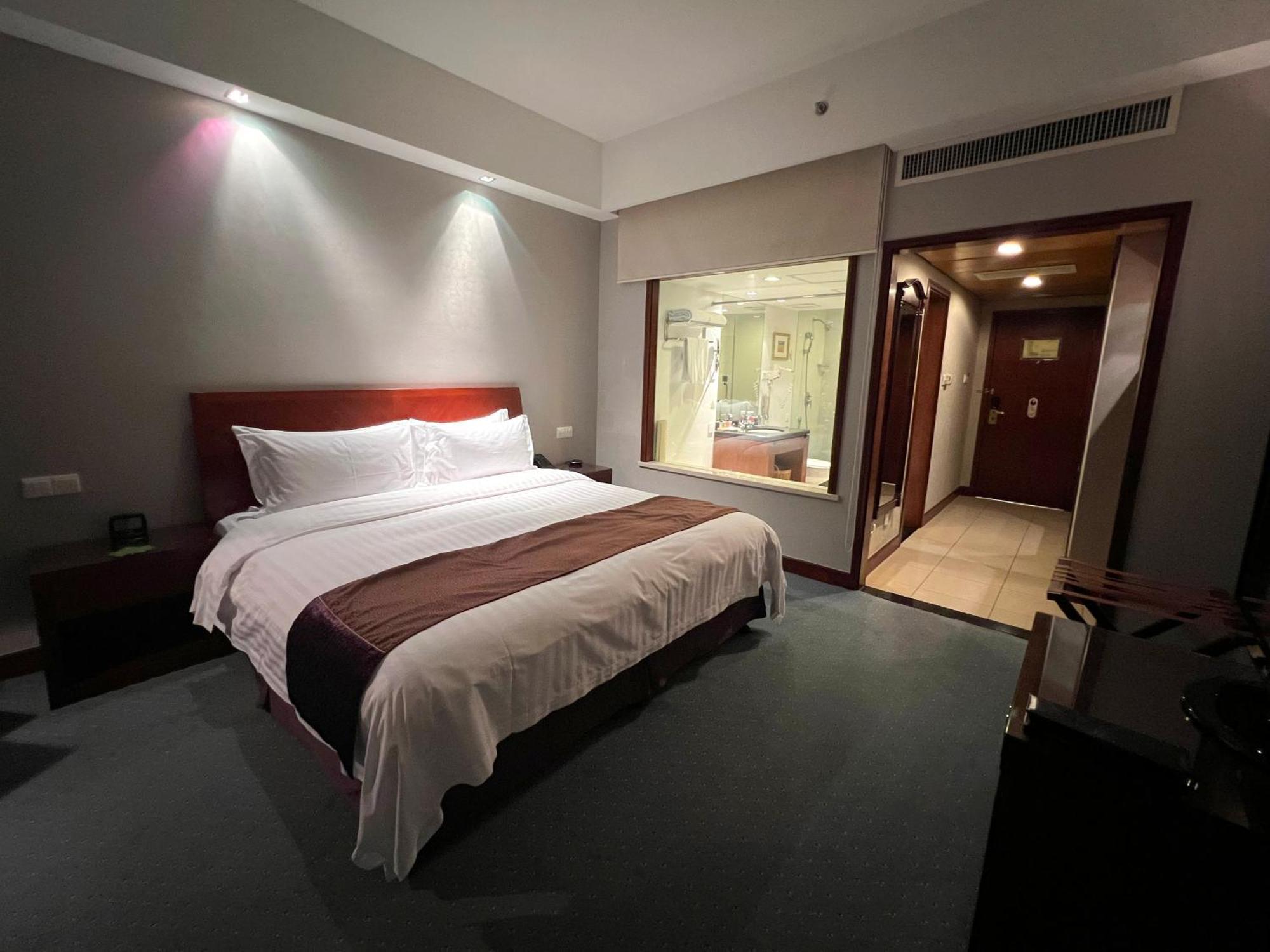 Baolong Hotel שנגחאי מראה חיצוני תמונה