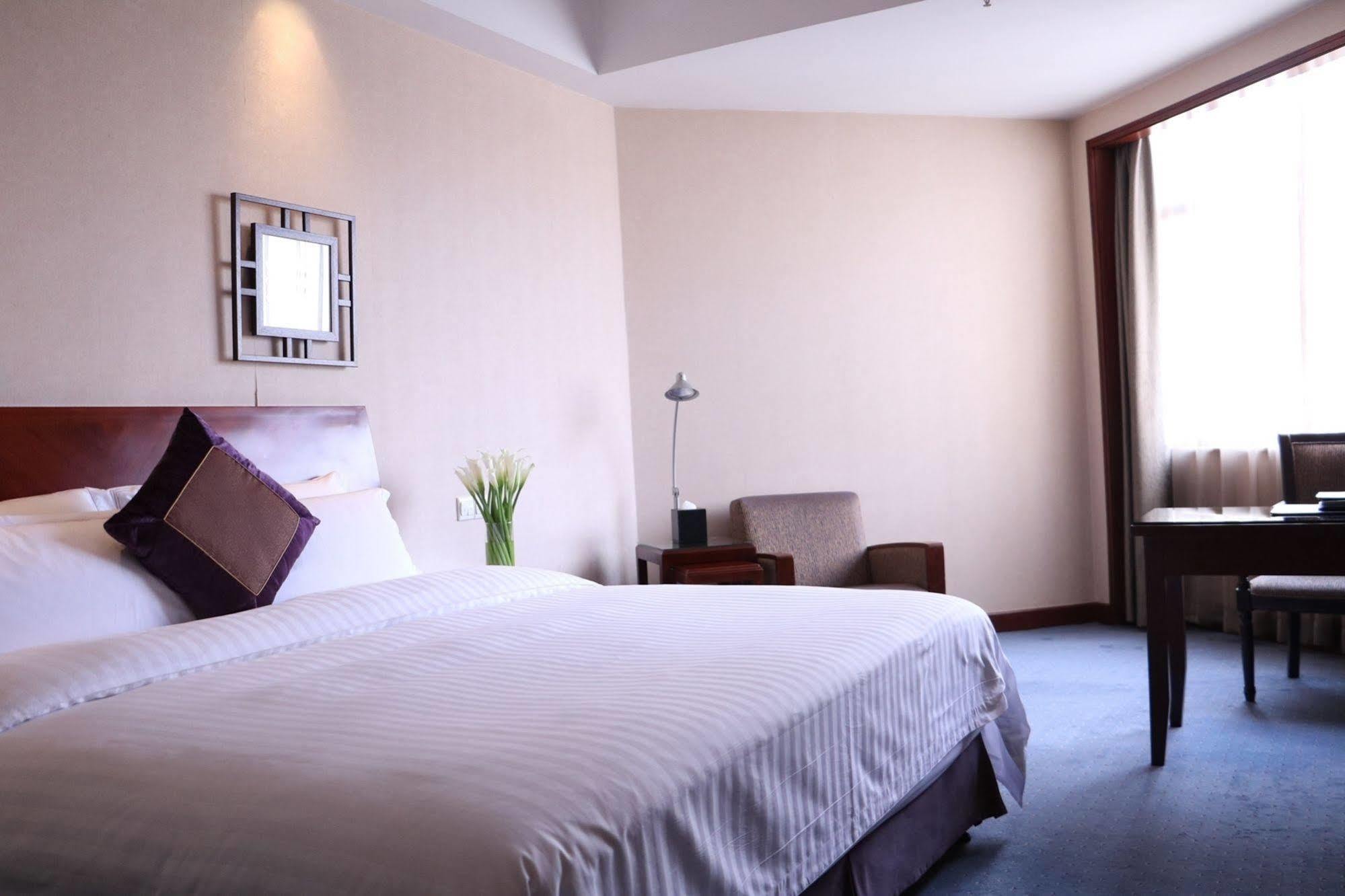 Baolong Hotel שנגחאי מראה חיצוני תמונה